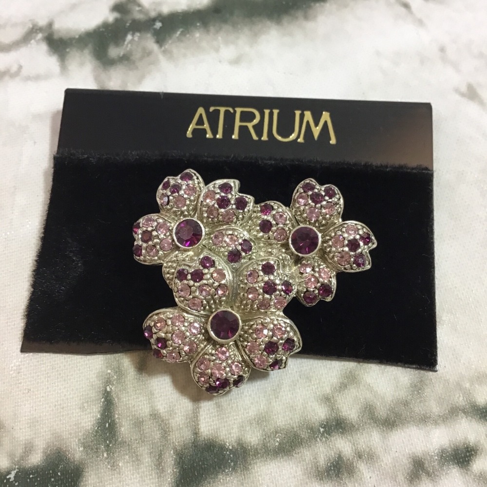 Atrium Pin Brooch Silver‎ Toned Flowers W Purple Rhinestones Vintage Victorian